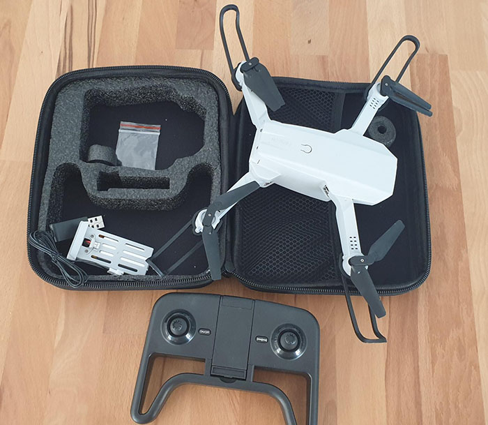 Avis mini drone Tomzon D25